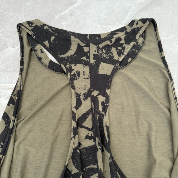 Women’s Nike Dri-Fit One Luxe Icon Clash Training Flowy Tank Top Plus Size 3X - Picture 9 of 16